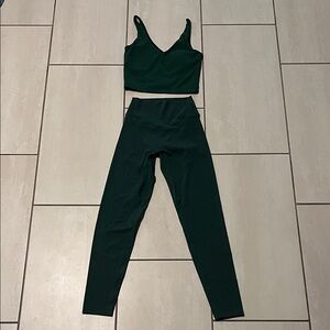 Emerald High-Waisted Leggings and Crop Top Set